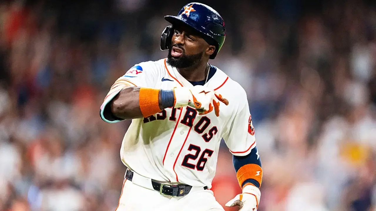 Trammell’s presumed homer ends in wall drama as Astros stare from empty dugout