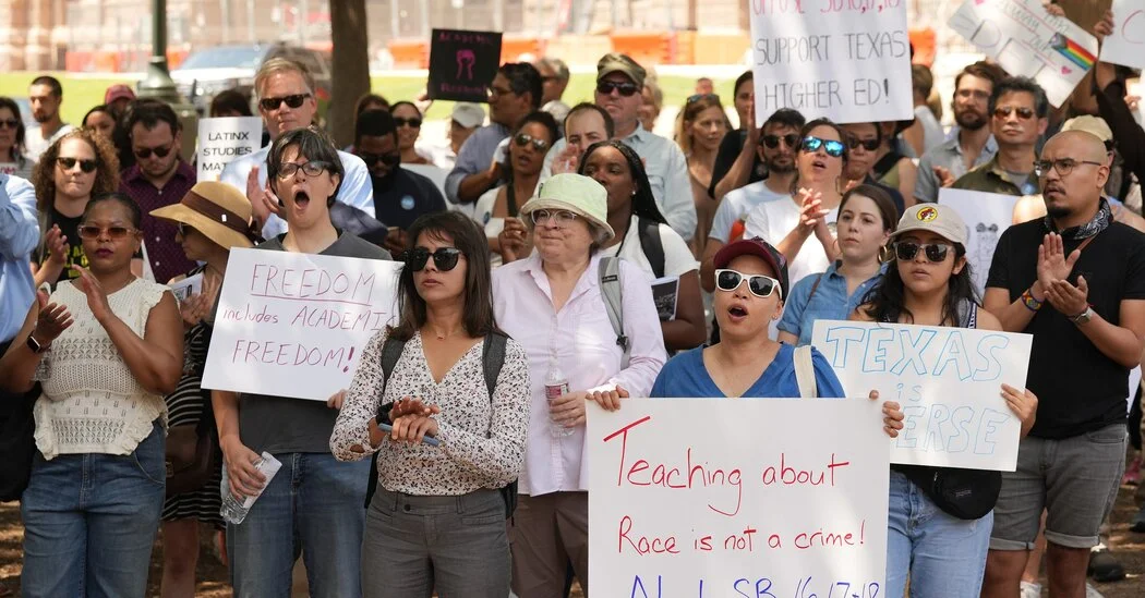 Texas Bans Diversity Programs at State Universities