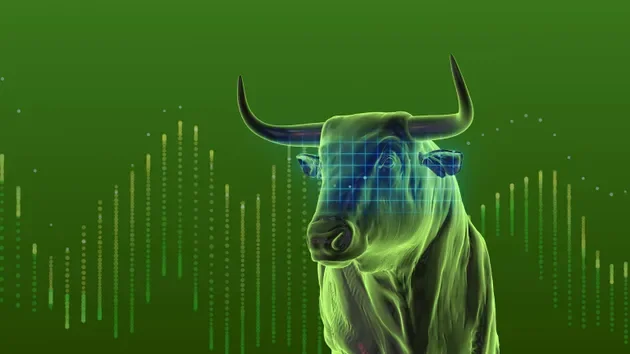 Broad Rally Lifts S&P 500 Toward All-Time High