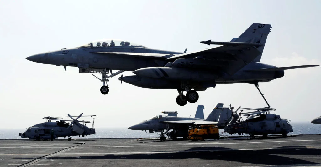 Idaho air show jet collision prompts four ejections