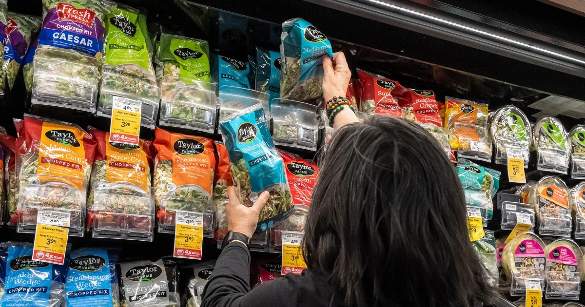 Lettuce Fallout: Cyclospora Outbreak Tests Trust in Taco Bell and Taylor Farms