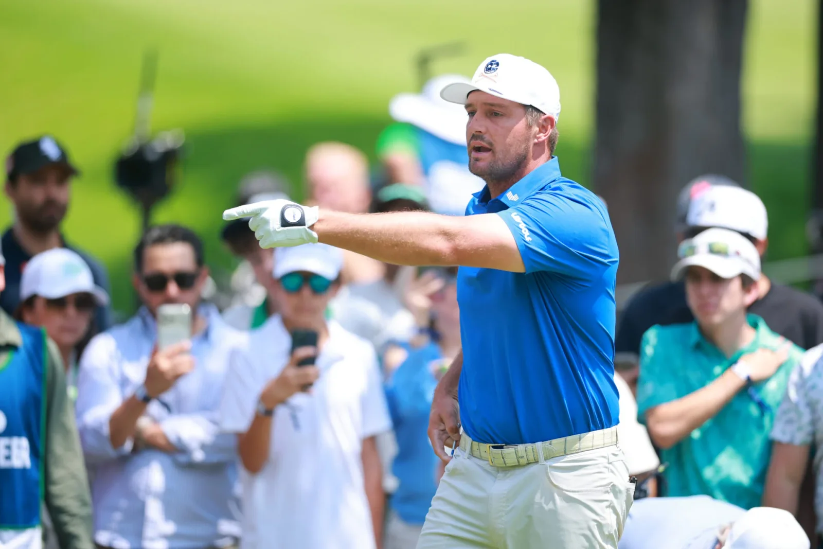 DeChambeau’s Fallout Threatens LIV Golf as 2026 Funding Hopes Dwindle