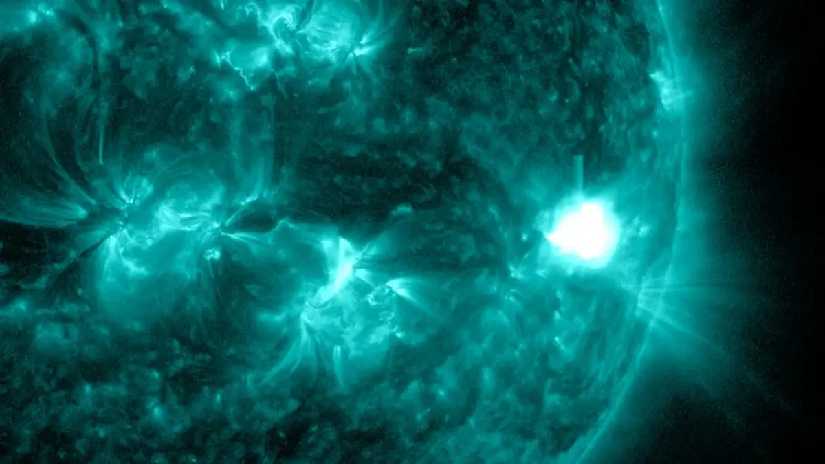 X1.1 solar flare after M5.8 storm warning raises CME-space-weather prospect
