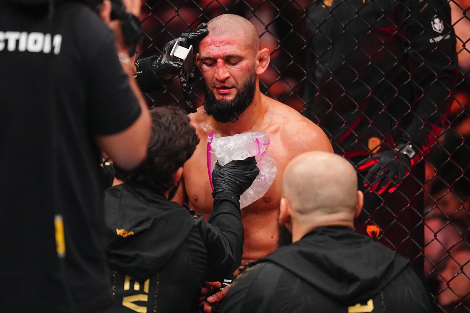 Tsarukyan backs Chimaev to reclaim middleweight crown after UFC 328