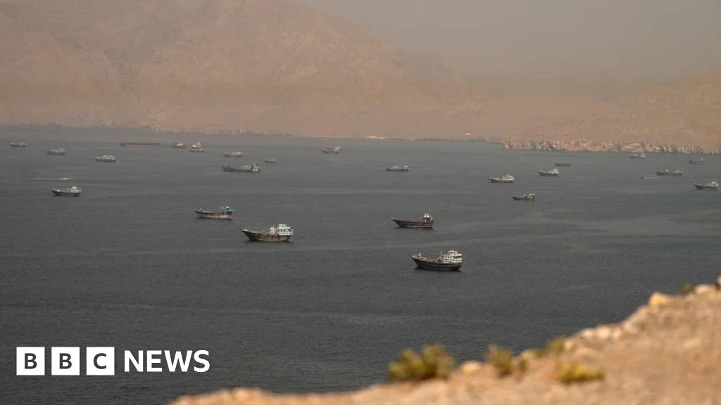 US pushes Iran to guarantee open Strait of Hormuz and halt ship attacks
