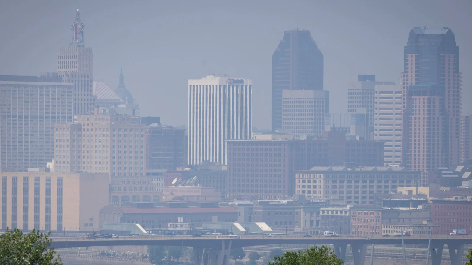 "Air Quality Alert: Tips to Stay Safe from Wildfire Smoke and Unhealthy Air"