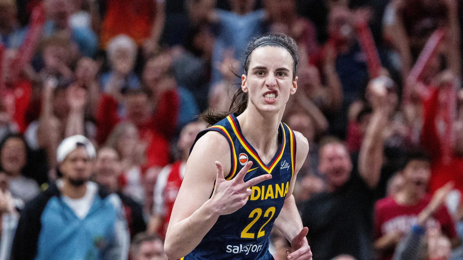 Clark–Bonner clash sparks five techs and ejection in Fever–Mercury clash