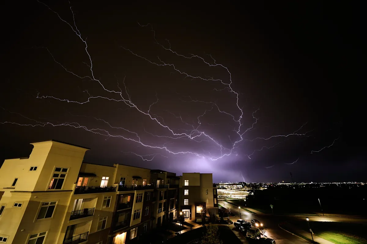 Midwest braces for a week of destructive tornadoes, hail and flood threats