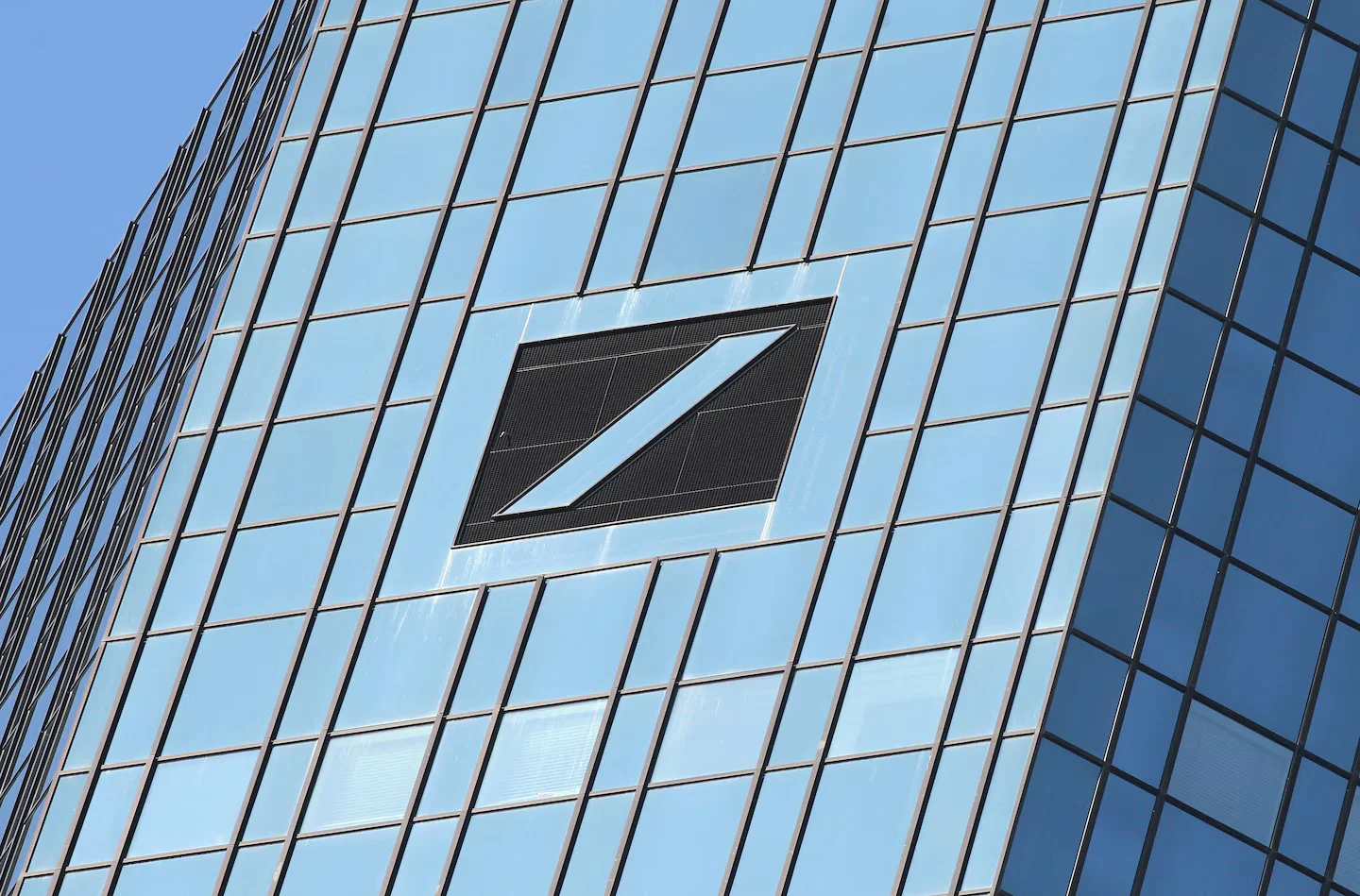Deutsche Bank Settles Epstein Case for $75 Million.