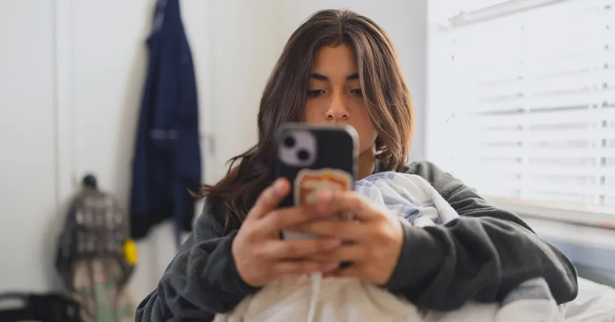 Teens’ Experiences Differ Across TikTok, Instagram and Snapchat, Pew Study Finds
