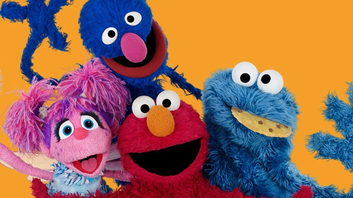 Sesame Street Heads to Netflix with The Daniels Directing