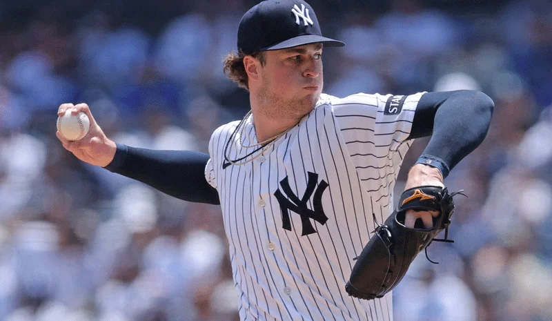 Schlittler Sparks Yankees Over White Sox in Chicago Showdown