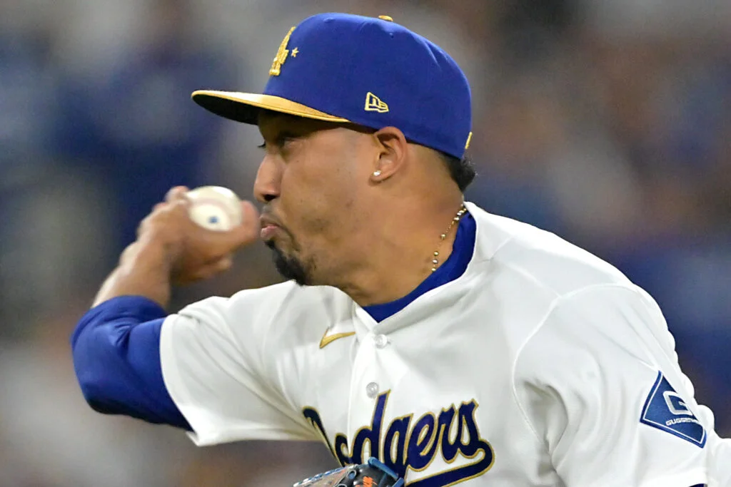 Dodgers Shorthanded as Edwin Díaz Hits IL With Elbow Loose Bodies