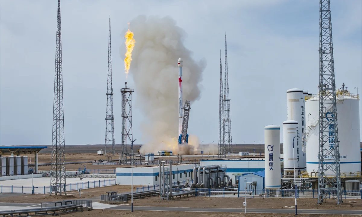 LandSpace's Zhuque-2E Y5 launches with heavy payload, signaling private Chinese space push