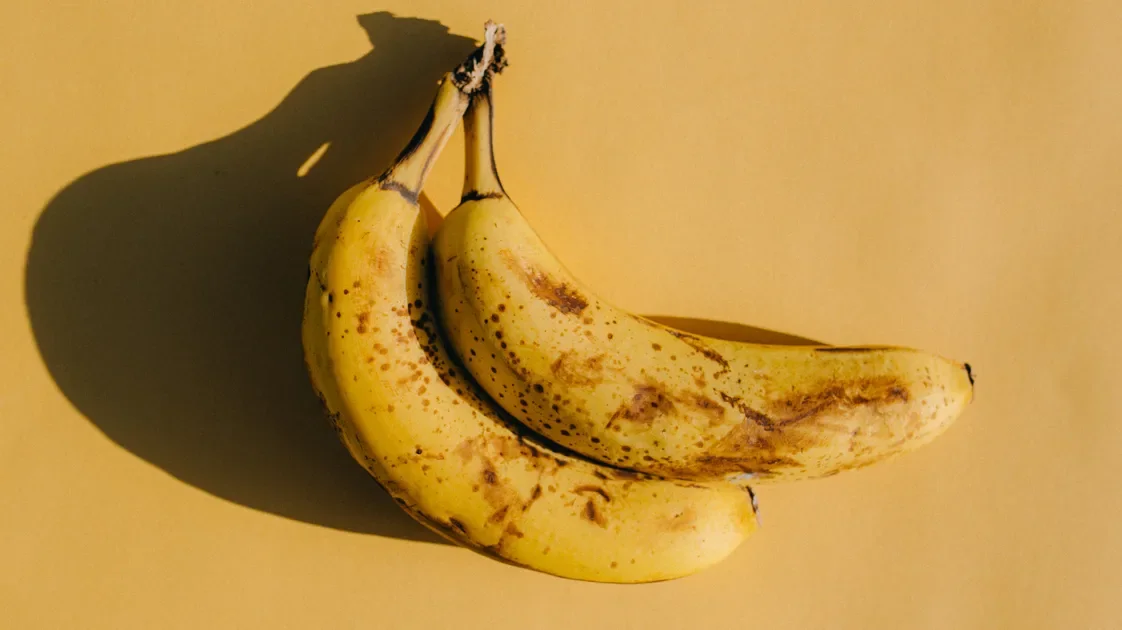 Banana Ripeness Reveals Health Hacks: When to Eat Green, Yellow, or Brown