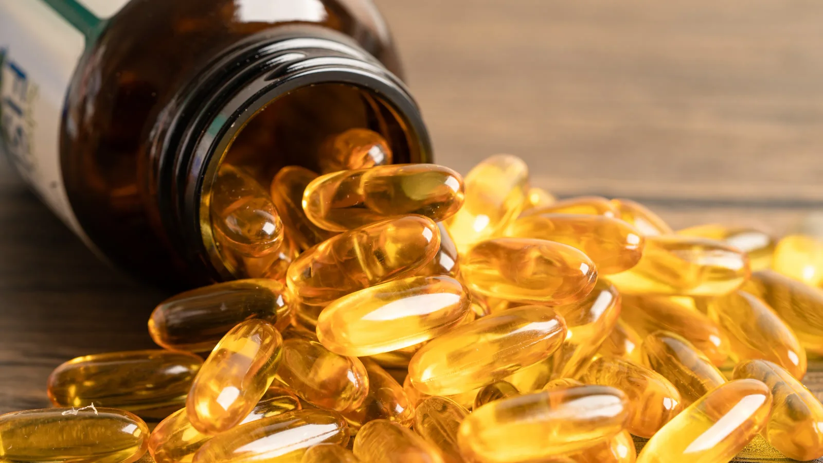 Fish oil pills don’t protect brain health in Alzheimer’s risk group, USC study finds