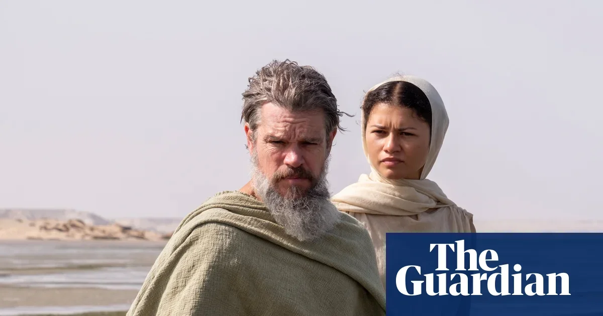 Nolan Fans Trek the Globe for a Rare 1570 Odyssey Screening