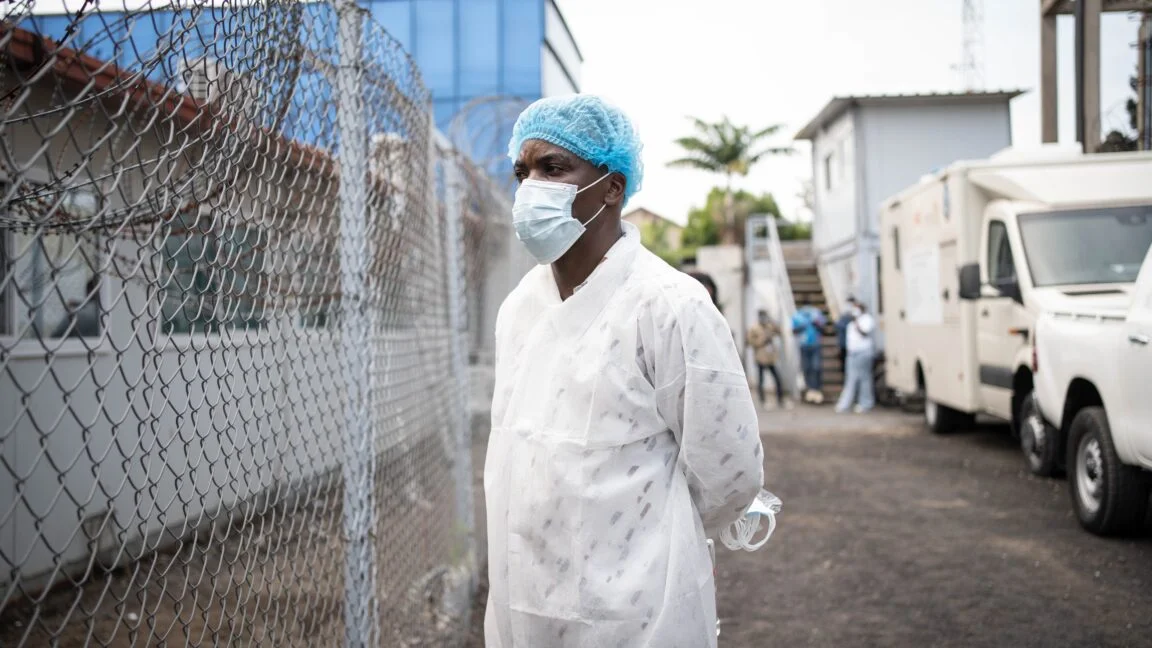 Exposed Ebola Patient Evacuations Spark Rift Over US Return Policy