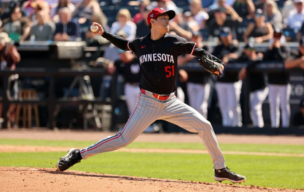 Twins Part Ways With Bowman and Brebbia After Opt-Outs