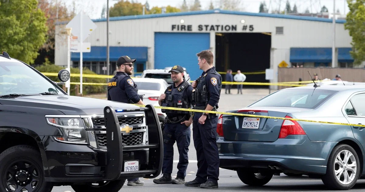 Deadly Shooting Leaves Hostage Dead and Officer Injured in California Park