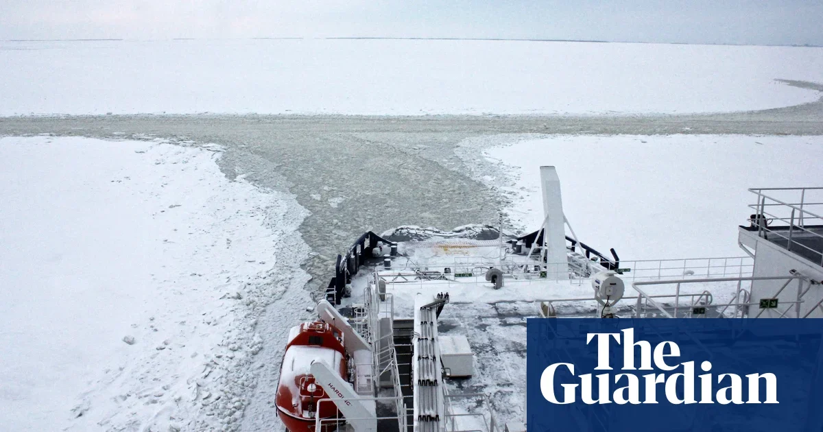 Melting Arctic Sea Ice Threatens Shipping and Last Ice Area.