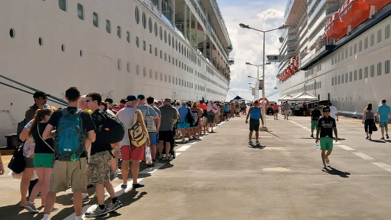 Royal Caribbean Cancels Alaska Cruise, Offers Full Refunds and Credits to Disappointed Guests