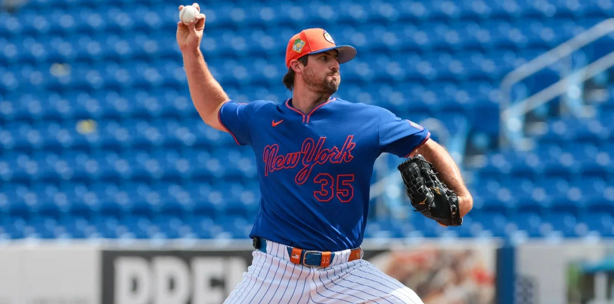 Cubs Chase Holmes Amid Injury-Timed Deadline Countdown