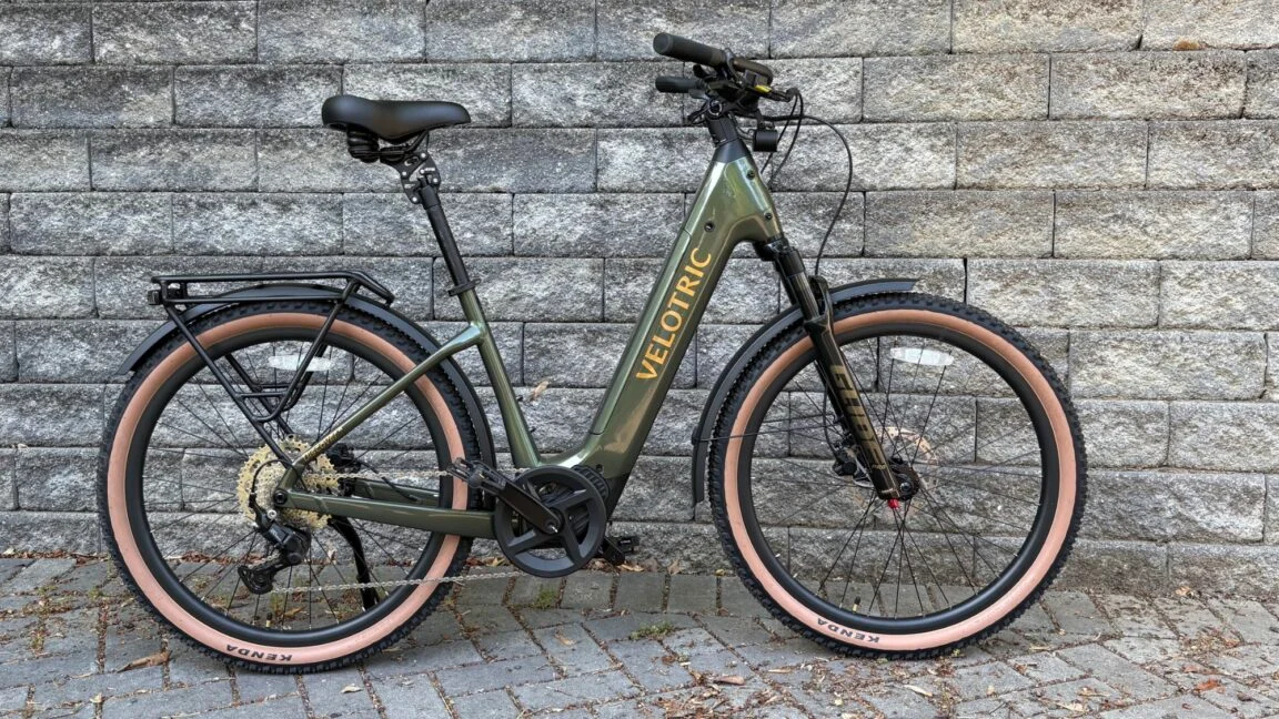 Velotric Discover 3 proves a $2K commuter can be feature-rich