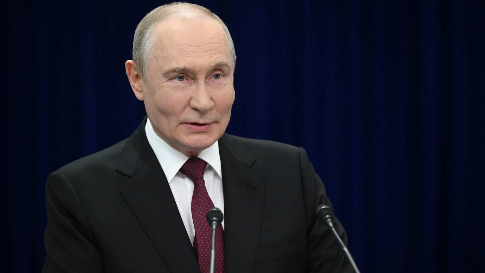Putin signals possible peace as NATO warns of reckless Russia