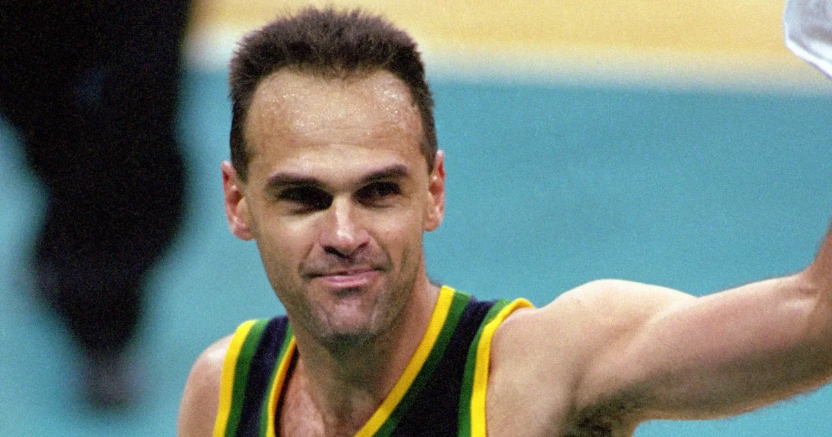 Brazilian basketball icon Oscar Schmidt dies at 68 after long battle with brain tumor