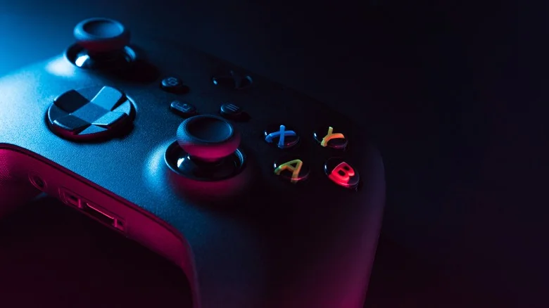 "Rumors Swirl Around Limited Edition Xbox Controller and Headset Release"