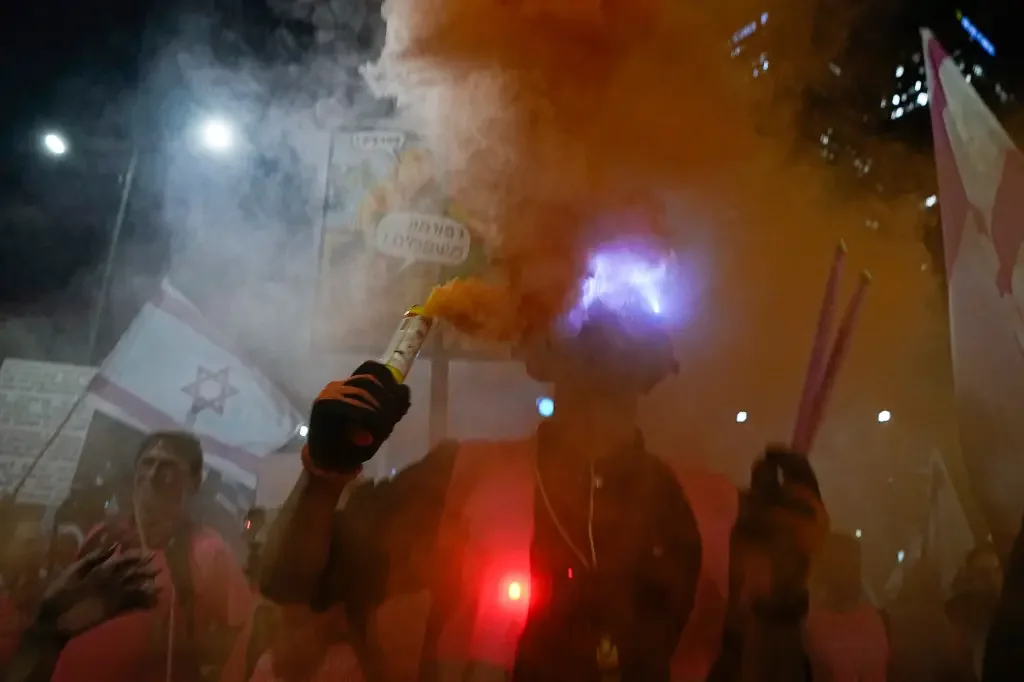 Israeli Judicial Overhaul Sparks Ongoing Protests Amid Violence Surge