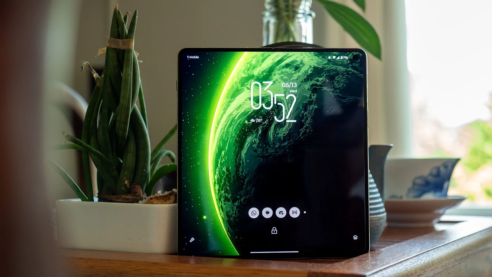 Razr Fold's Extreme AMOLED display sets a new standard for foldables