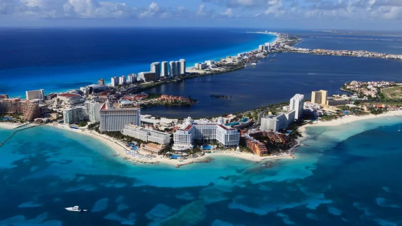 Multiple Deaths Reported Near Cancun Beach Resort