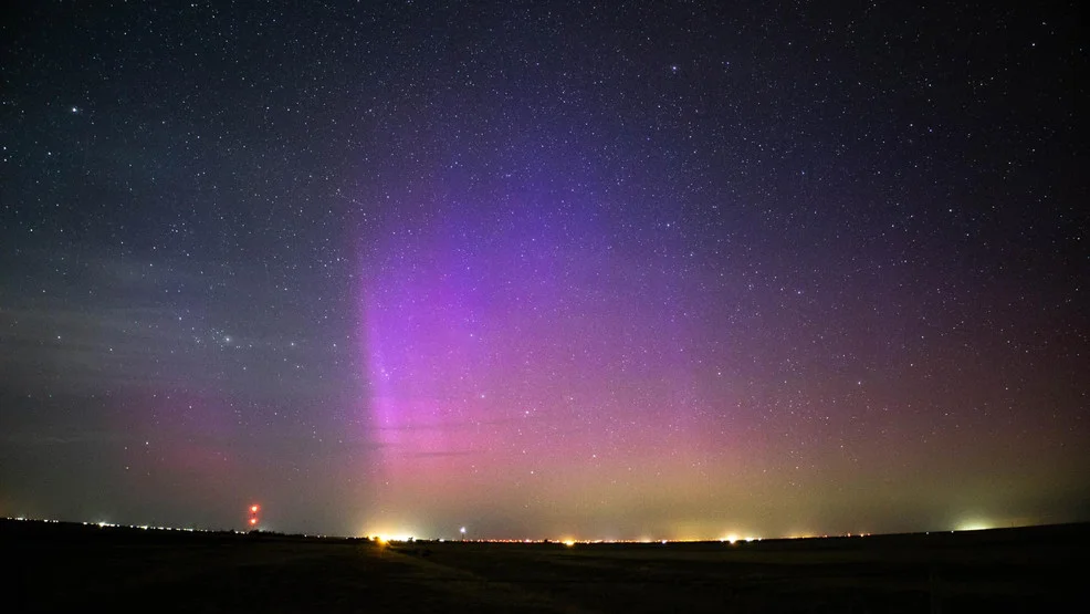 Rare Northern Lights display expected in Texas/Oklahoma panhandle tonight.