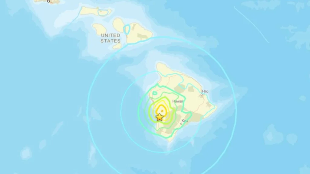 Six-point-magnitude quake on Mauna Loa rattles Big Island, prompting road closures and damage warnings