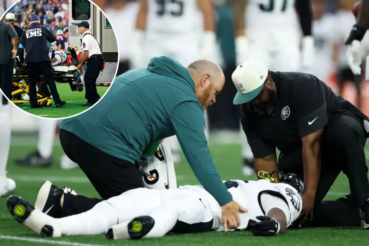 Eagles RB Ja’Quinden Jackson stretchered off in ambulance after kickoff scare