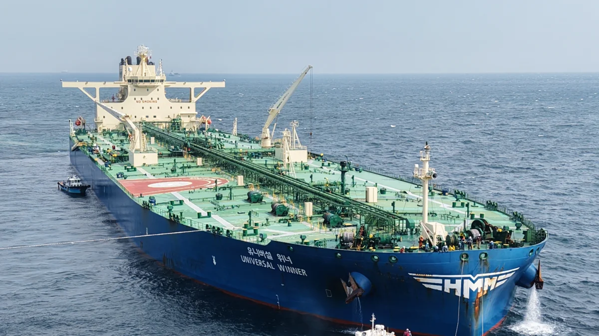 IEA cautions renewed US-Iran clashes threaten fragile global oil recovery