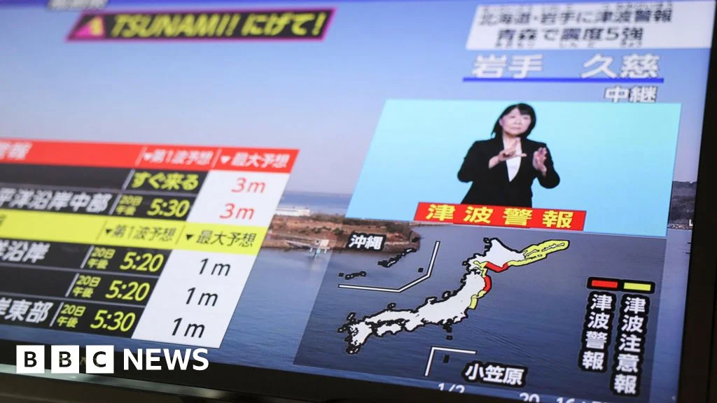 Japan braces for possible megaquake after 7.7 quake triggers tsunami warnings