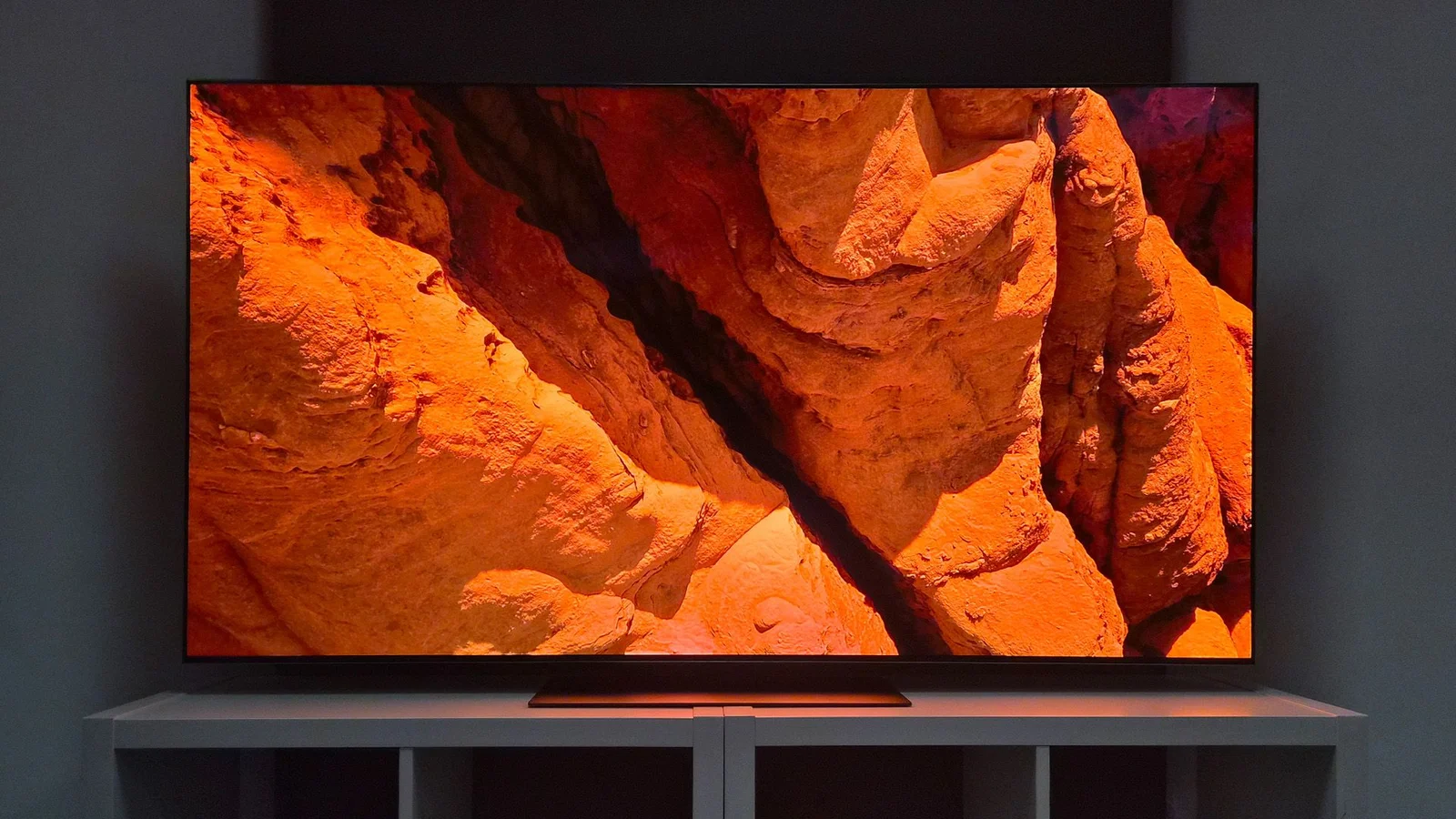 Dream OLED: LG's FLiPP panel could brighten and cheapen giant TVs