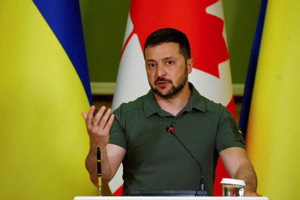 Zelenskyy announces Ukrainian counteroffensive against Russia.
