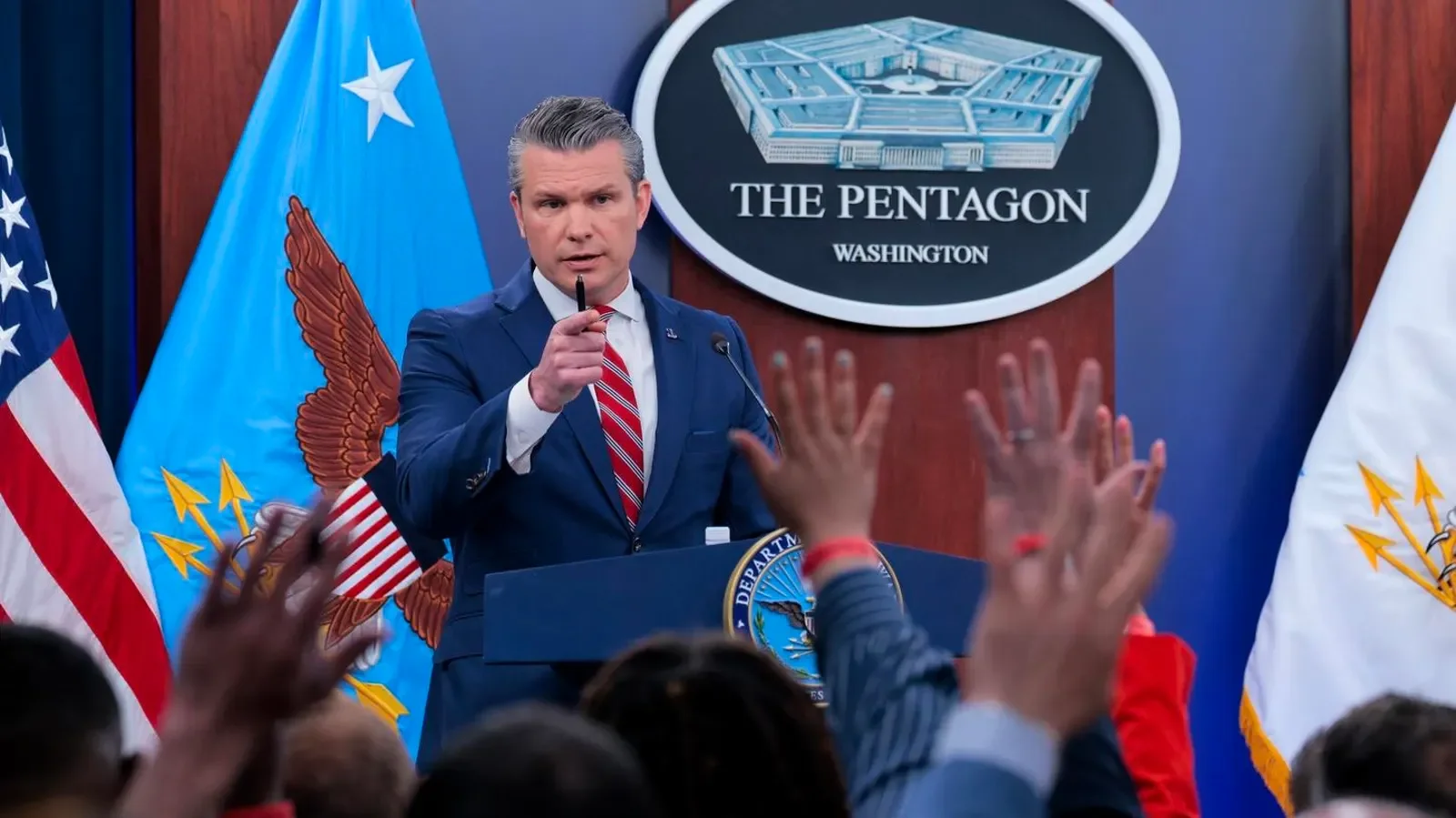 Former Stars and Stripes Editor Warns Pentagon on Censorship
