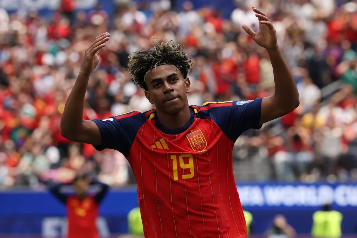 France Holds Top Spot as Argentina and Spain Climb in Day-22 World Cup Tracker