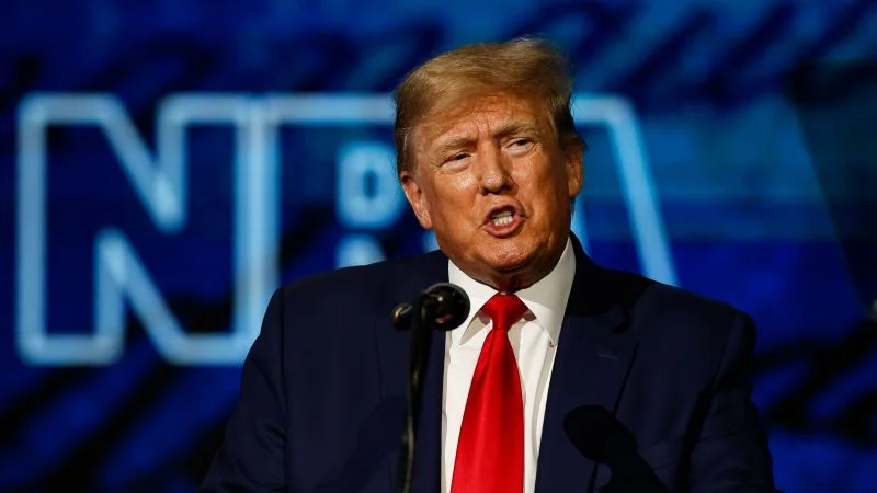 2024 GOP hopefuls attend NRA convention amidst mass shooting aftermath.