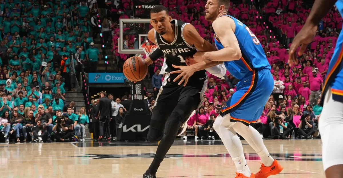Thunder bench erupts as OKC surges past Spurs to take 2-1 series lead