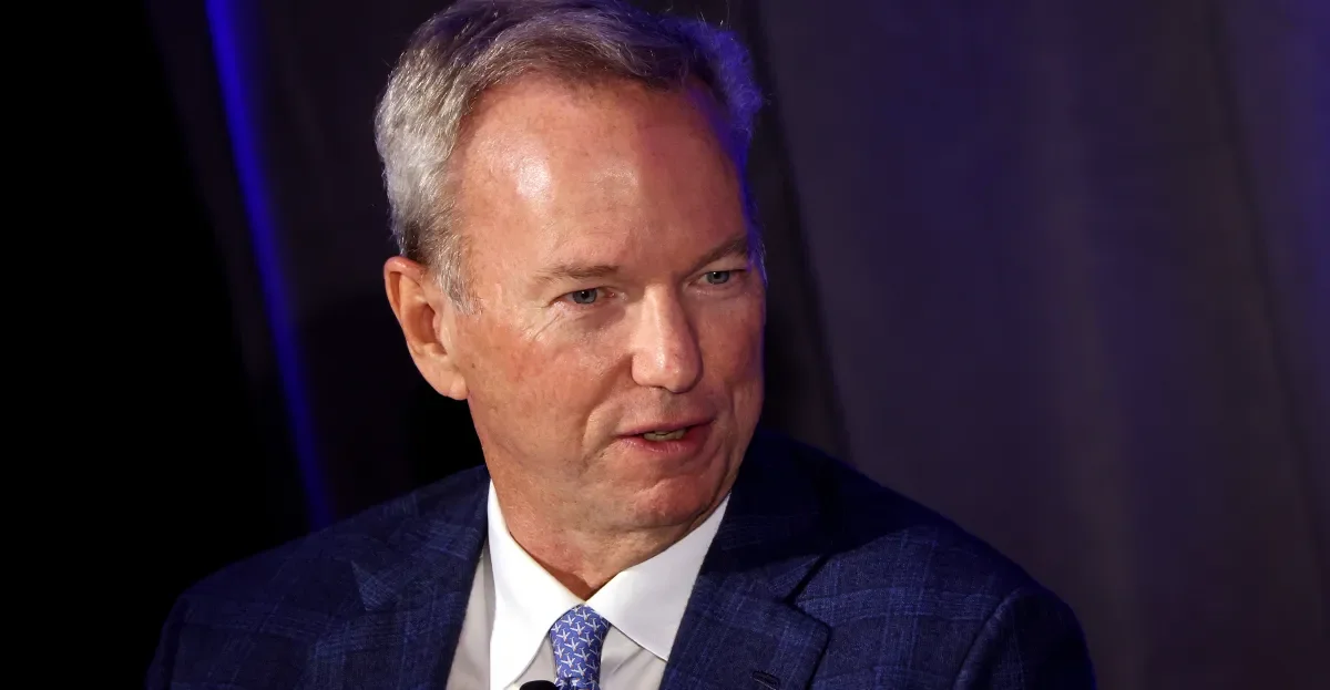 Arizona grads silence Eric Schmidt’s AI cheer with boos at commencement