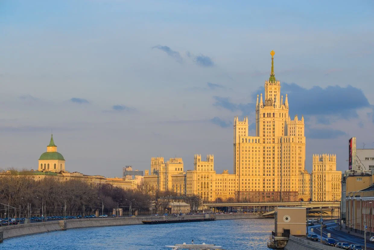 Western envoys push for direct talks in Moscow amid E3 peace effort