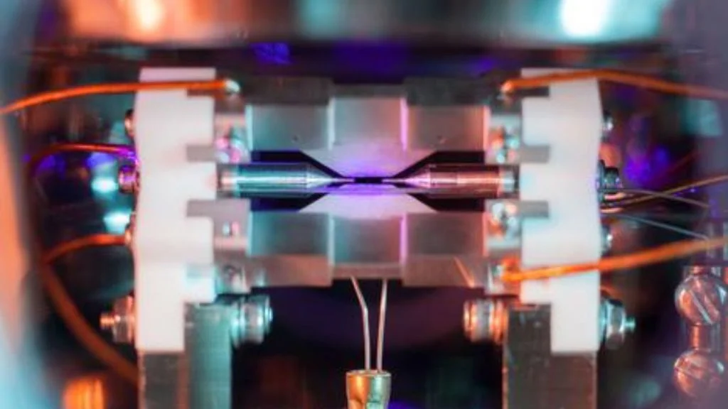 Oxford researchers push quantum limits with 100x faster quadsqueezing