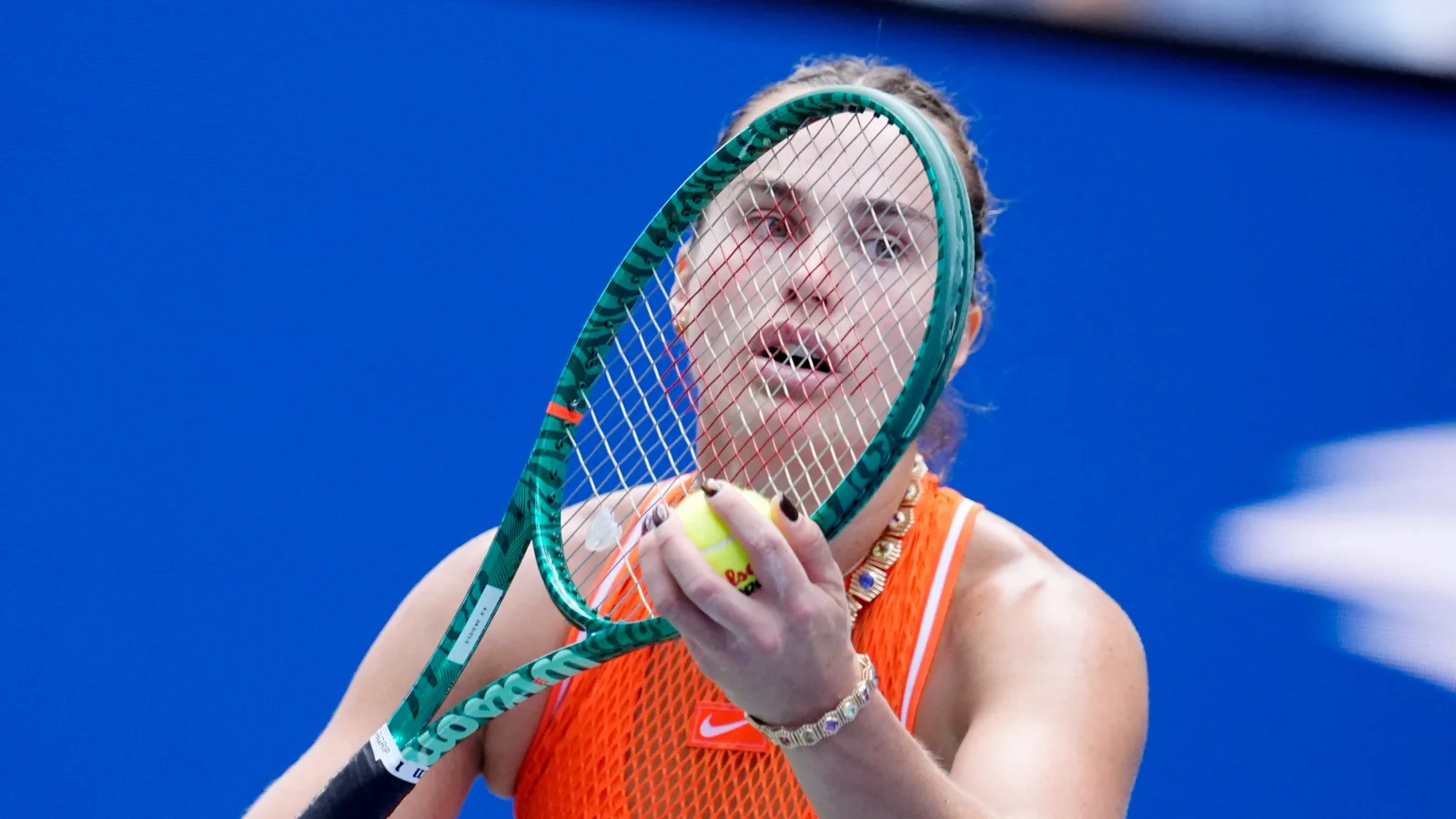 Sabalenka halts US Open match amid strong marijuana odor in stadium