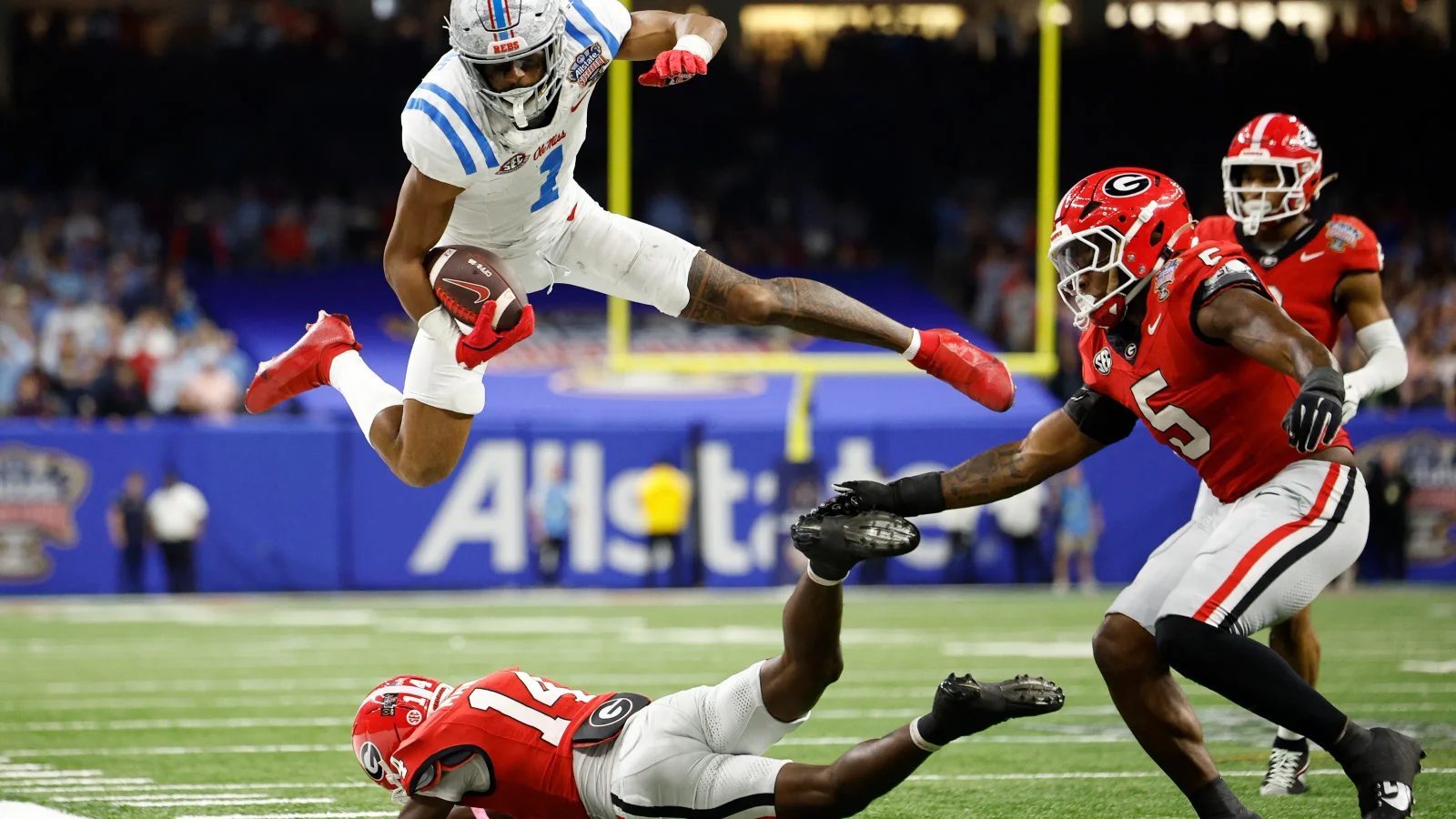 49ers 2026 Draft Draws Cautious Grades Across Eight Selections
